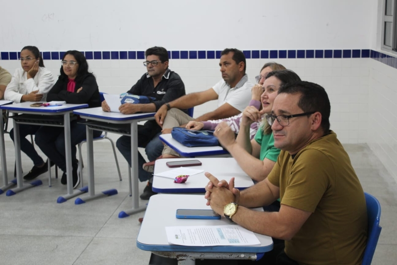 Secretaria Municipal de Educação (SME) realiza planejamento com professores do Ensino Fundamental