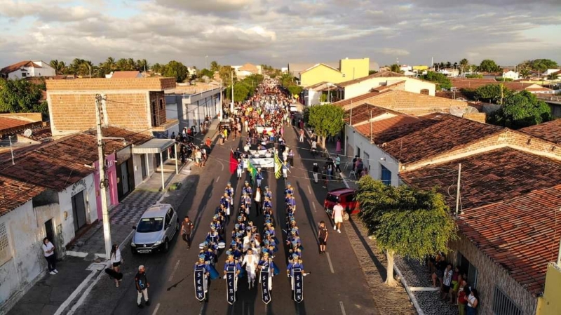 Desfile Cívico em São Vicente marca as comemorações da Independência do Brasil