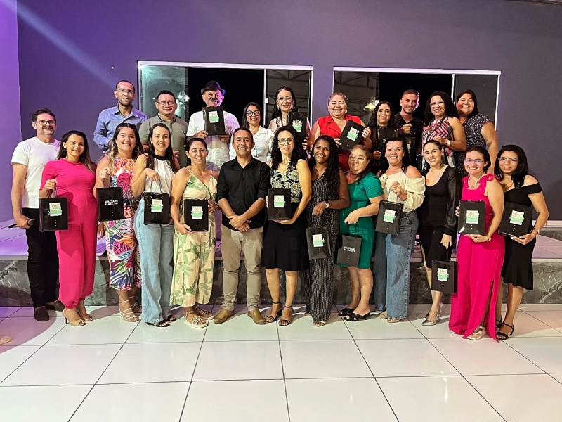 Gestão municipal promove momento de confraternização para os gestores escolares