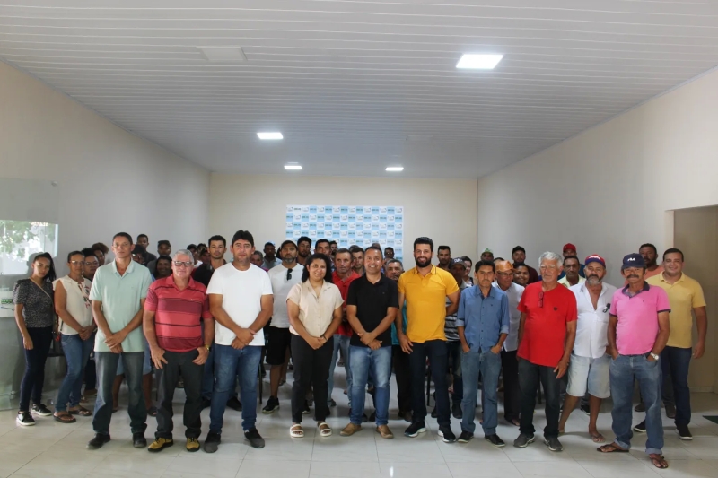 Gestão reúne produtores de umbu do município visando a próxima safra da fruta