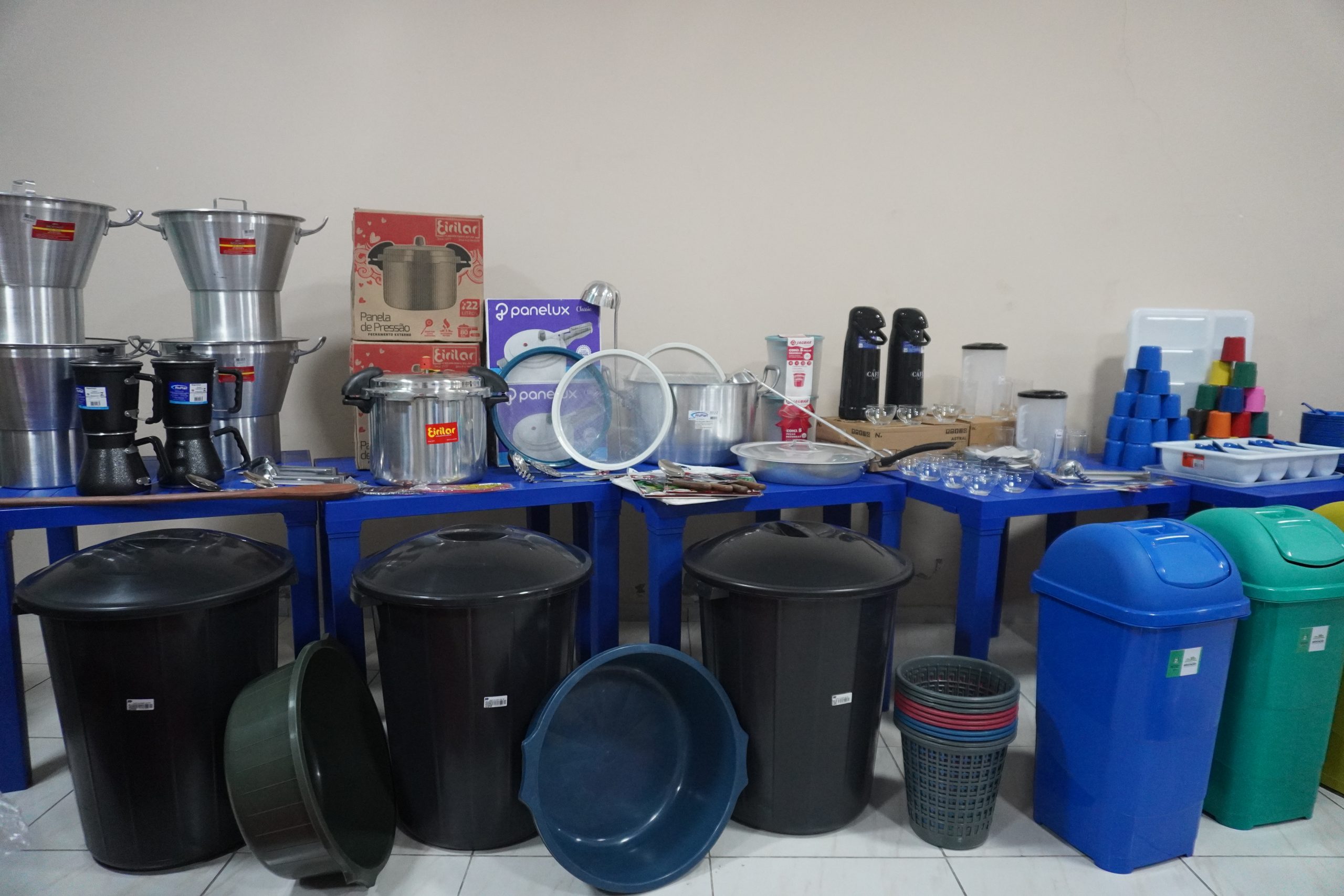 Por meio da Secretaria de Educação, gestão municipal anuncia a entrega de novos materiais para as escolas do município